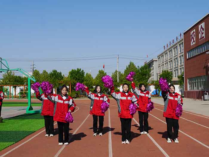 新華職業(yè)培訓學校